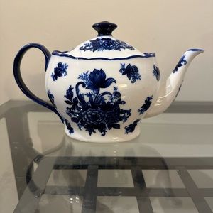 Vintage Tea Pot